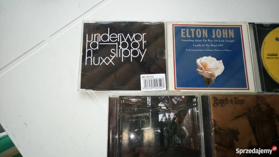 Płyty CD 100 sztuk łódzkie Błaszki