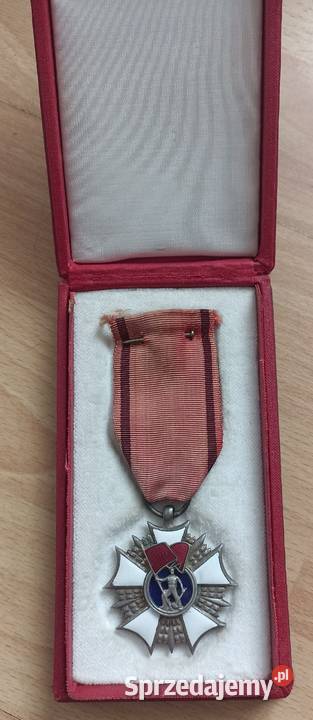 Medal Odznaenie Krzyż Orderu Odrodzenia Polski Sosnowiec