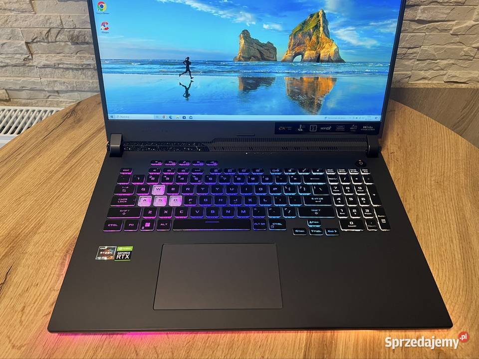 Asus ROG Strix G17 IPS 240HZ 1TB Ryzen7 16GB Podświetlana klawiatura  Asus Kołobrzeg