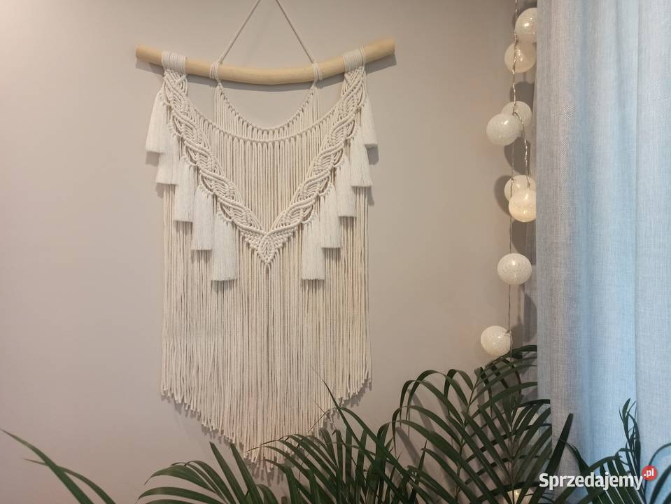 Makrama Boho Frędzle Chwosty Ecru Długa Łapacz Krosno