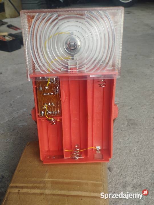 Lampa sygnalizacjna samochodowa PRL Fiat Polonez małopolskie