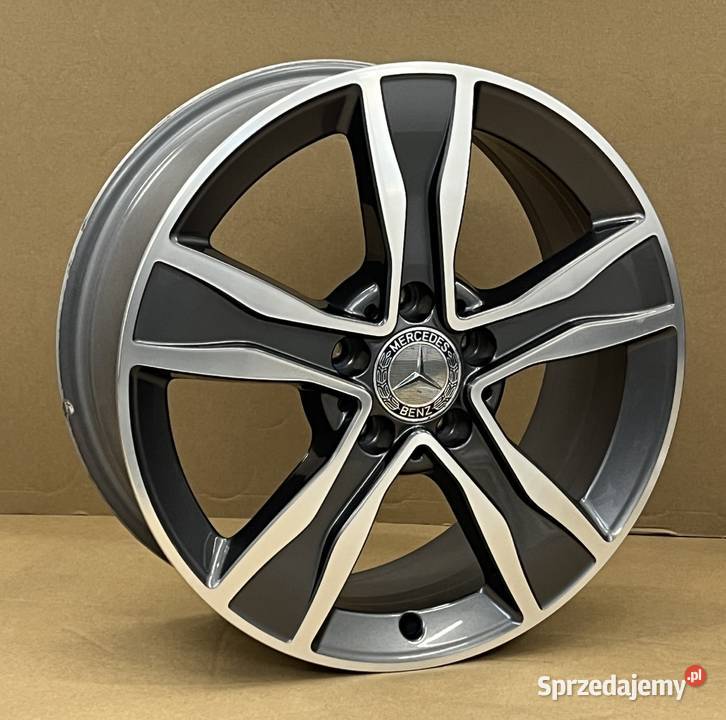 Felgi Mercedes Benz 17 Klasa C W205 A2054010800 Średnica 17" Samochodowe wielkopolskie