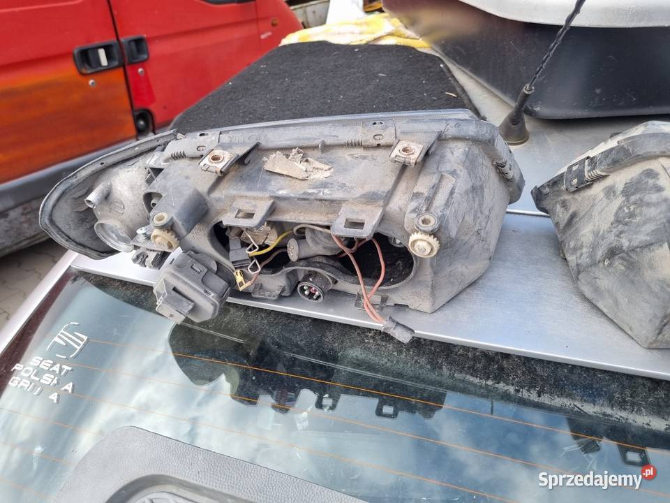 Audi A3 8L Lampy Przód Przednie Prawa Lewa Lampa Lampy przednie małopolskie Skawina