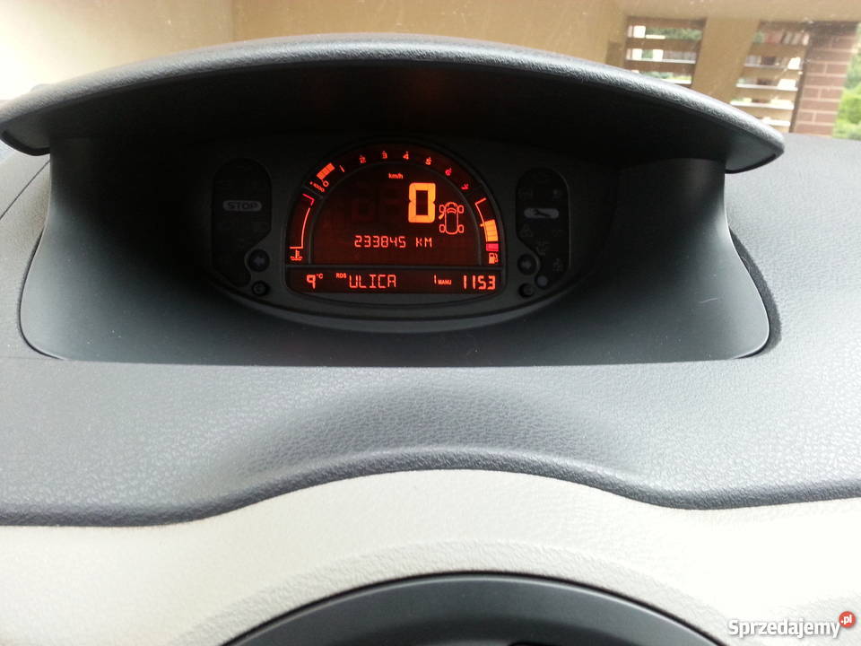 Sprzedam samochód Renault Modus 14 98 BenzynaLPG Rok produkcji 2005 podkarpackie Rzeszów sprzedam