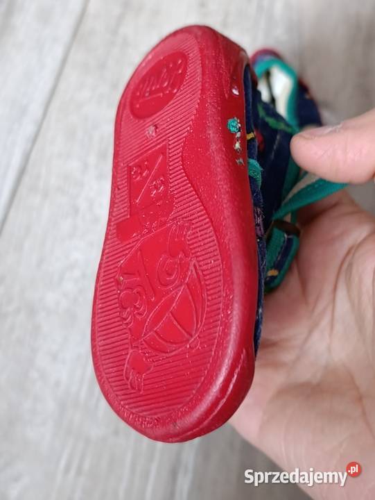 kapcie chłopięce rozmiar 18 długość wkładki 105 Poznań