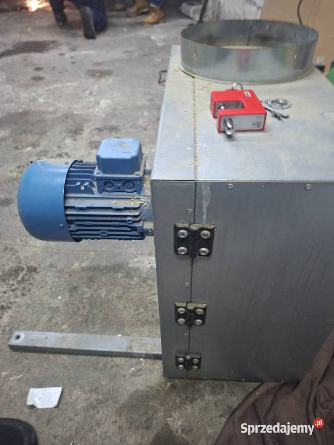 Sprzedam wyciąg działał w stolarni do zakupu