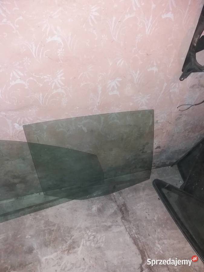 VW Golf 5 szyby drzwi prawa strona wersja 5 śląskie Wola