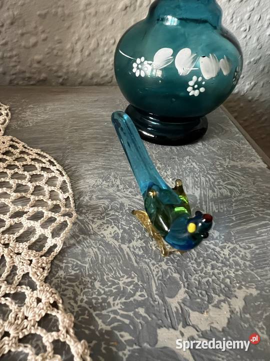 Maleńki szklany turkusowy ptaszek Bytom