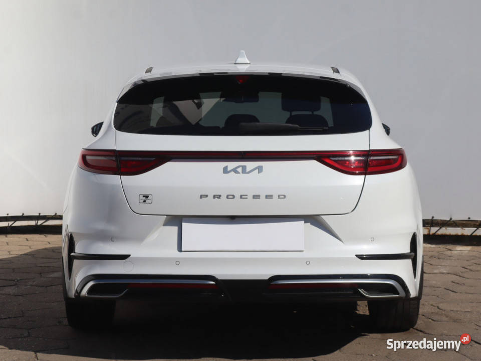 Kia ProCeed 15 TGDI Rok produkcji 2021