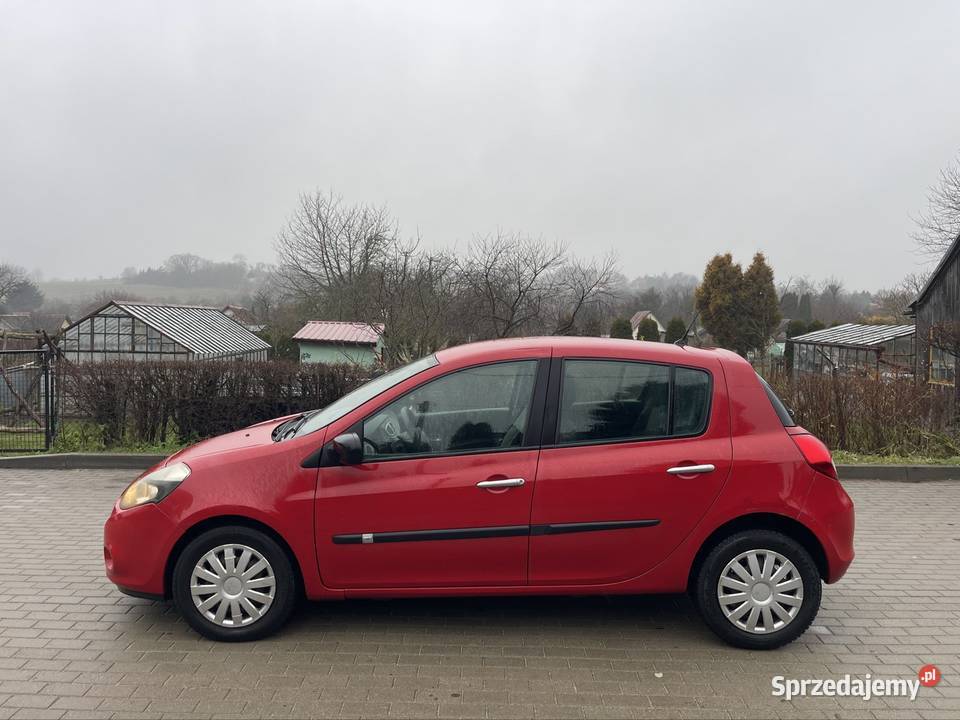Renault Clio 12 benzyna lift 5 drzwiowa Clio Kętrzyn