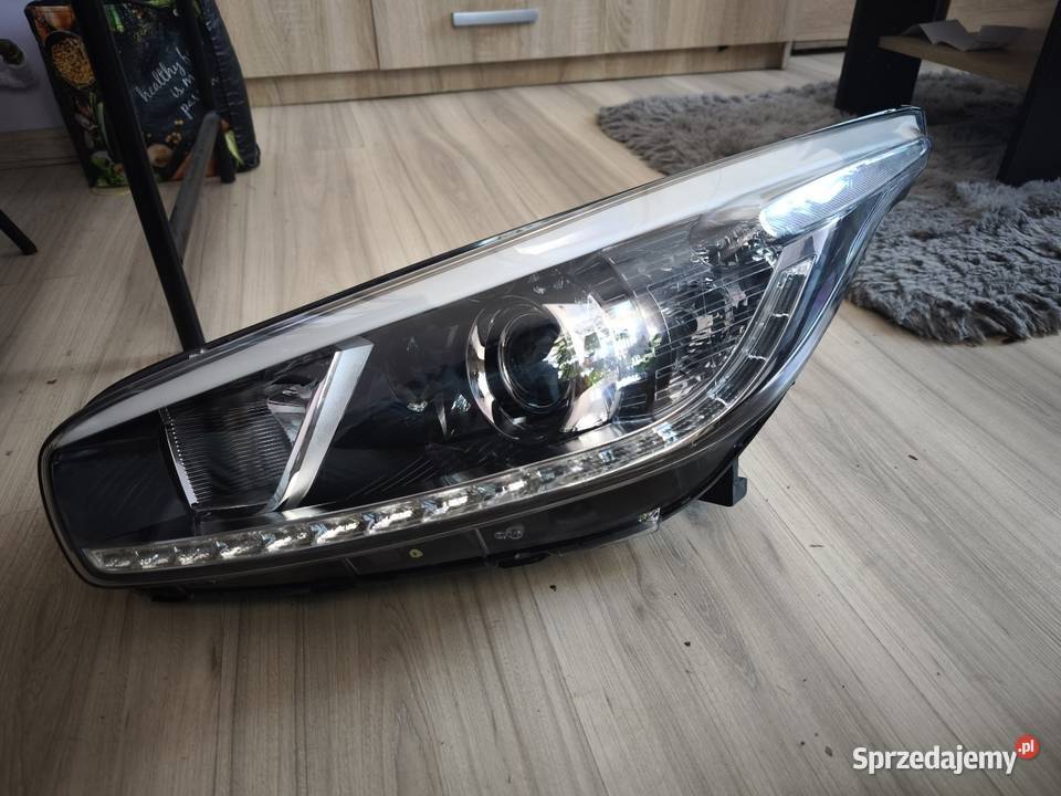 Lampa Lewa Kia Ceed 2 Xenon LED EU