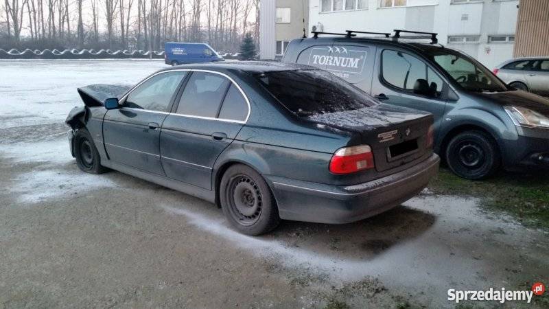 BMW E39 520i uszkodzony szyberdach Kutno