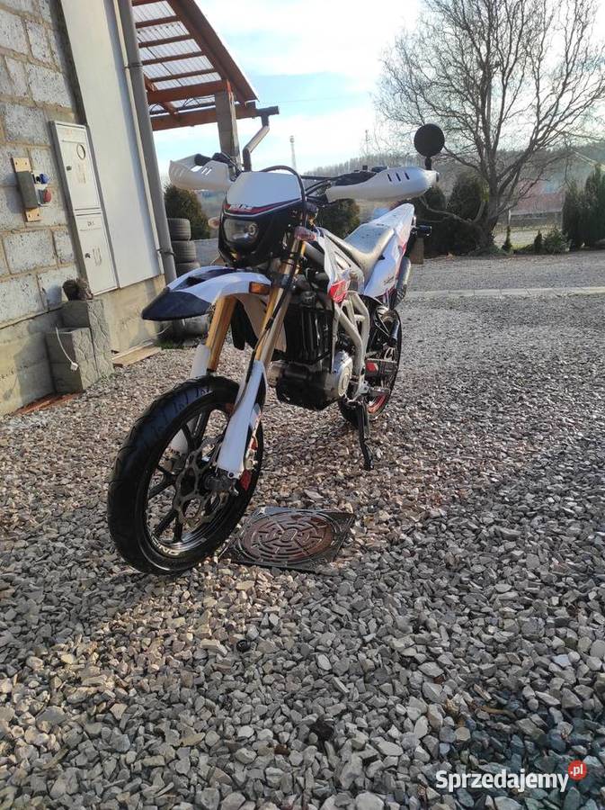 Motorhispania mh10 LC 125180 hyosunga xrx 125 LC Pułanki