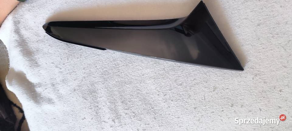 Nakładka klapy bagażnika prawy tył mazda cx30 osobowe Fajsławice