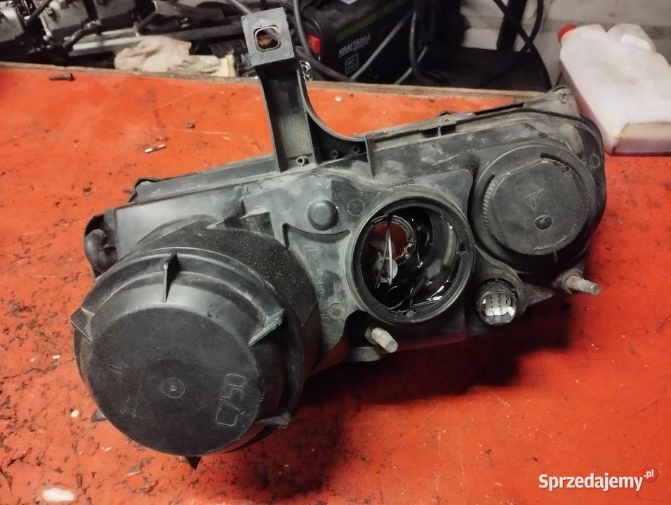 Lampa alfa Romeo 159 22jts Latowicz