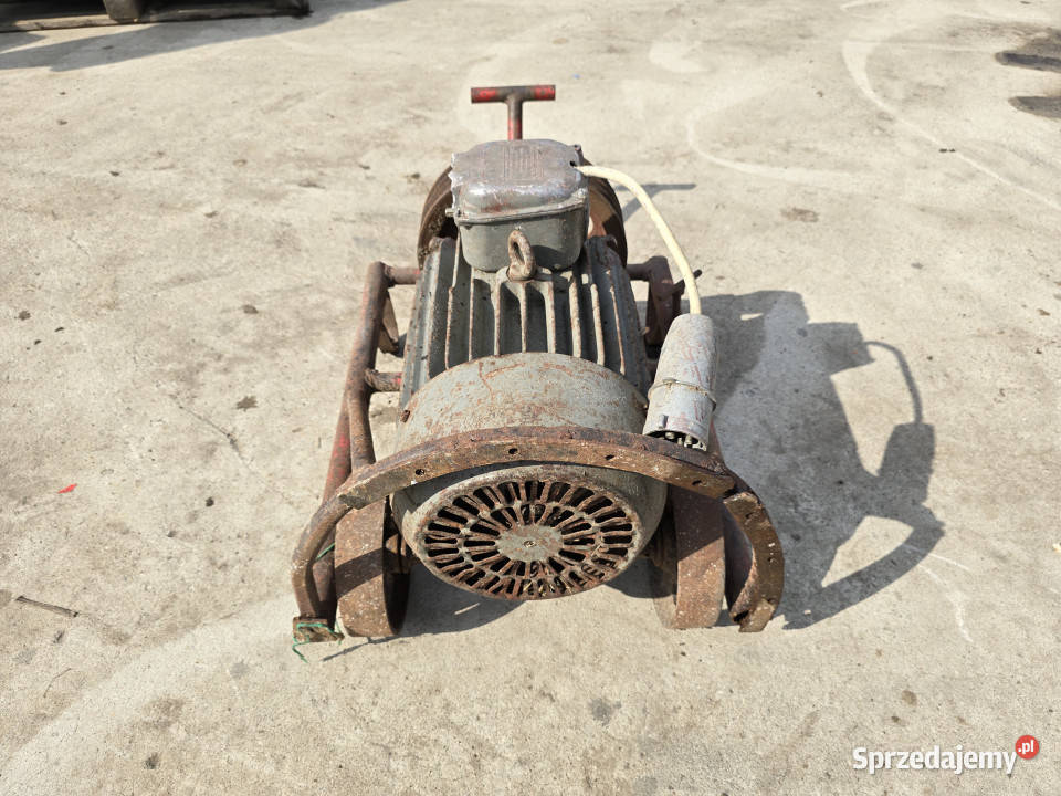 Silnik elektryczny 75 kW INDUKTA SZJe44b Rok produkcji 1978 Generatory warmińsko-mazurskie Korpele