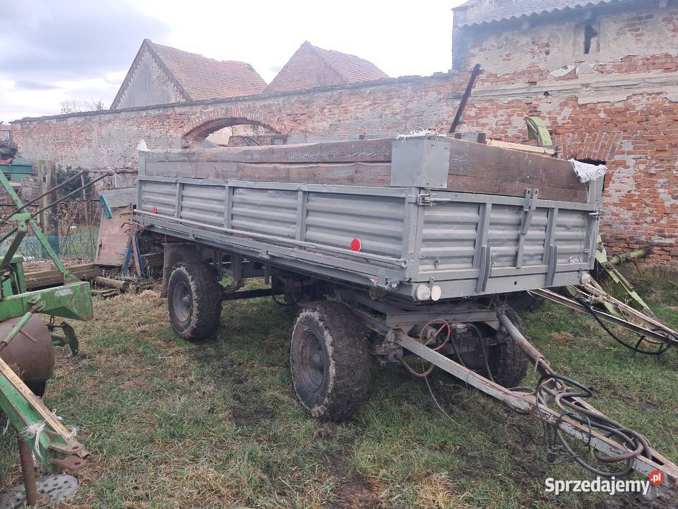 Wyprzedaż maszyn rolniczych Tyniec nad Ślęzą