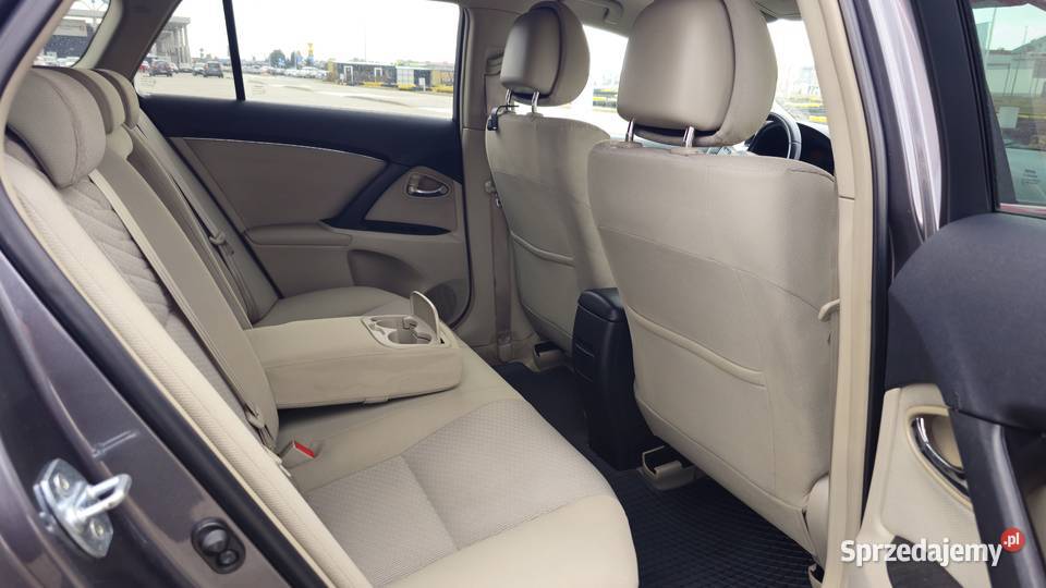 Toyota avensis t27 kombi Toyota Opole