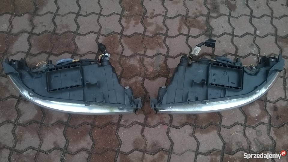 Lampy przod Volvo V70 S60 Lift Kompletne 2 łódzkie