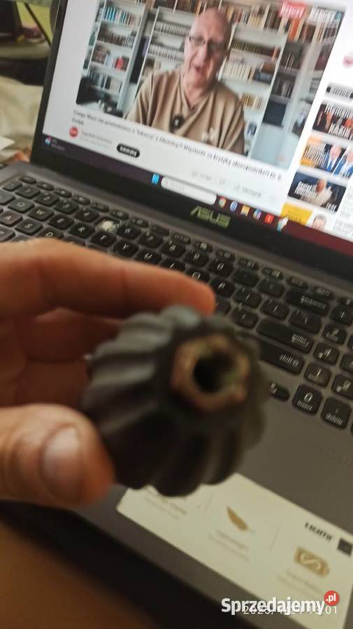 pokrętło blokujące z gwintem wewnętrznym nowe Kłodawa