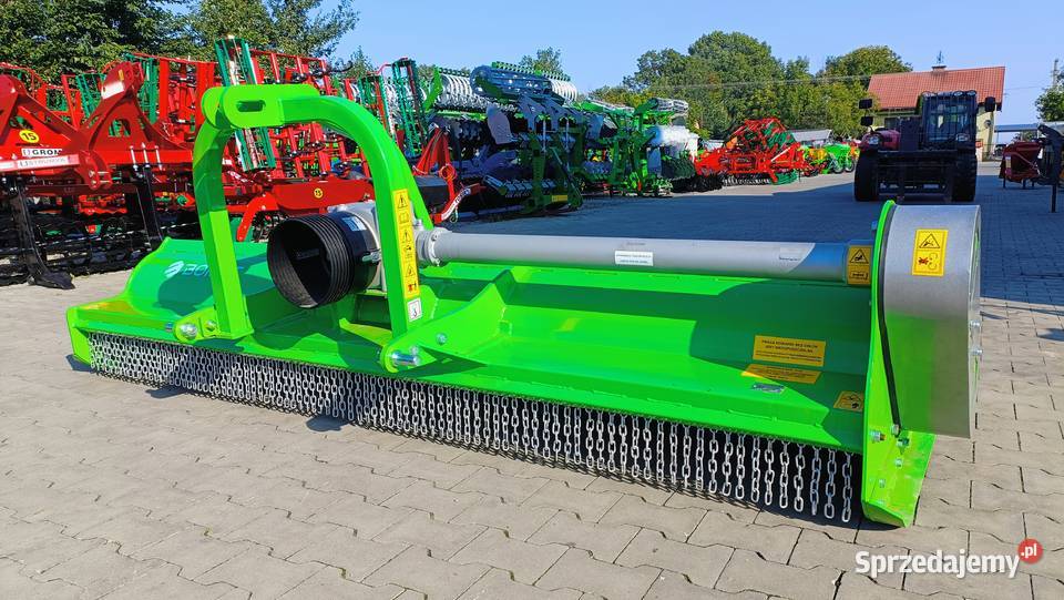 Kosiarka bijakowa BOMET IZAR 2428 młotek 800g Wola Różaniecka