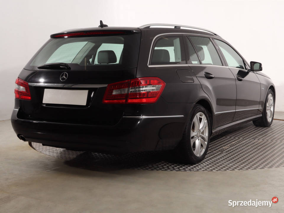 Mercedes E E 200 4/5 sprzedam