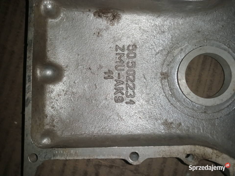 Ursus C360 pokrywa rozrządu nowa Ożarów Mazowiecki