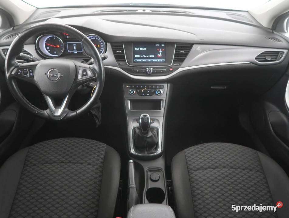 Opel Astra 16 CDTI isofix Bielany Wrocławskie