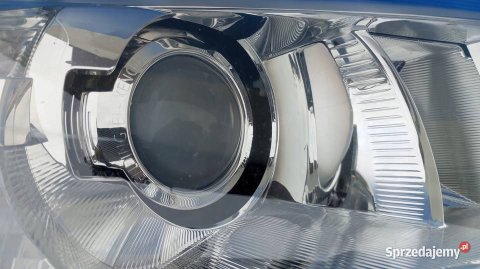 LAMPA PRAWY PRZÓD XENON EU 3T1941016E SKODA osobowe Oświetlenie Nowy Tomyśl
