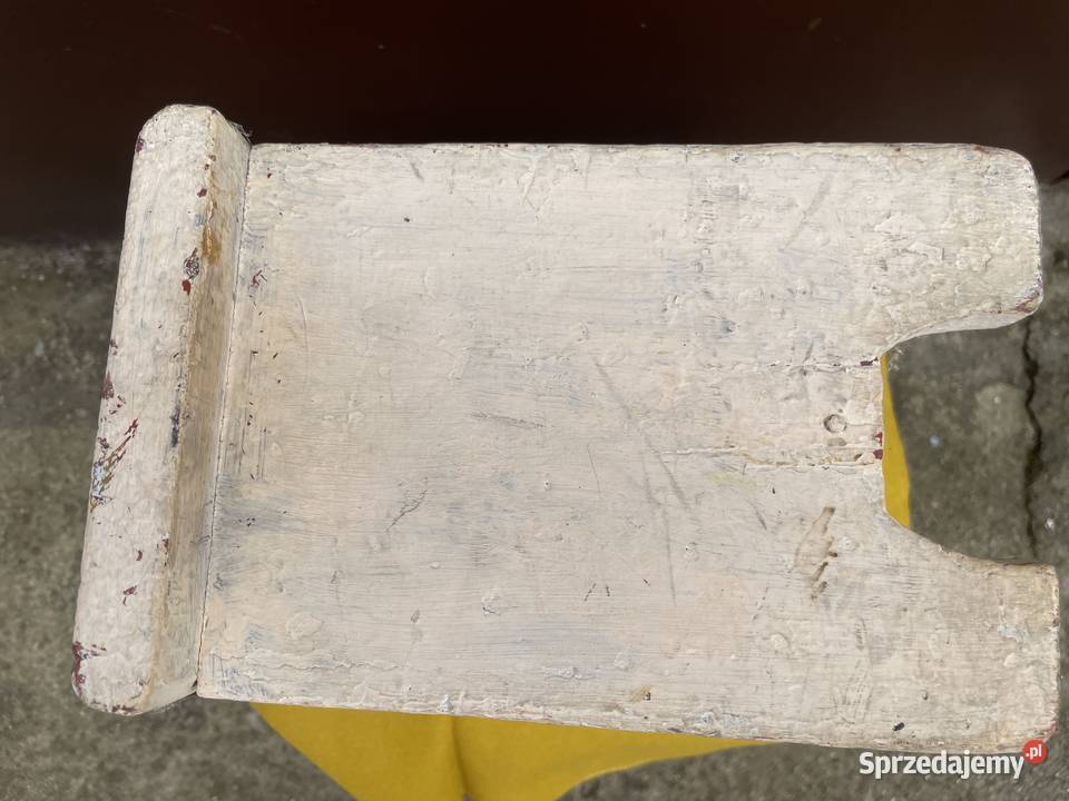 stary drewniany taboret mały Pruszcz Gdański