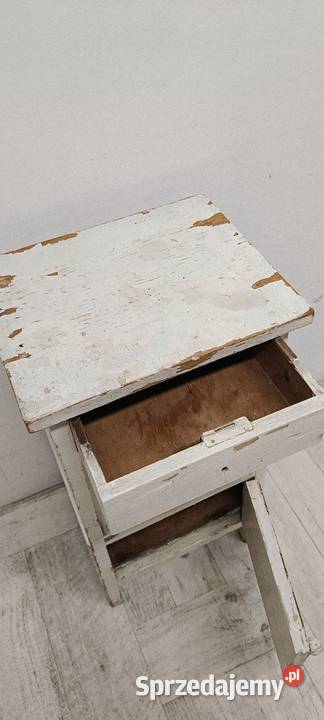 szafka nakastlik nocna drewniana vintage stara Radomsko