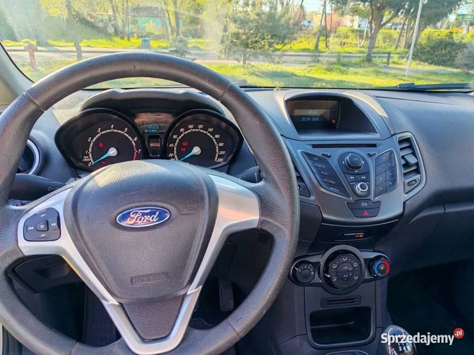 Ford Fiesta 2013 125 82 manualna śląskie Chorzów