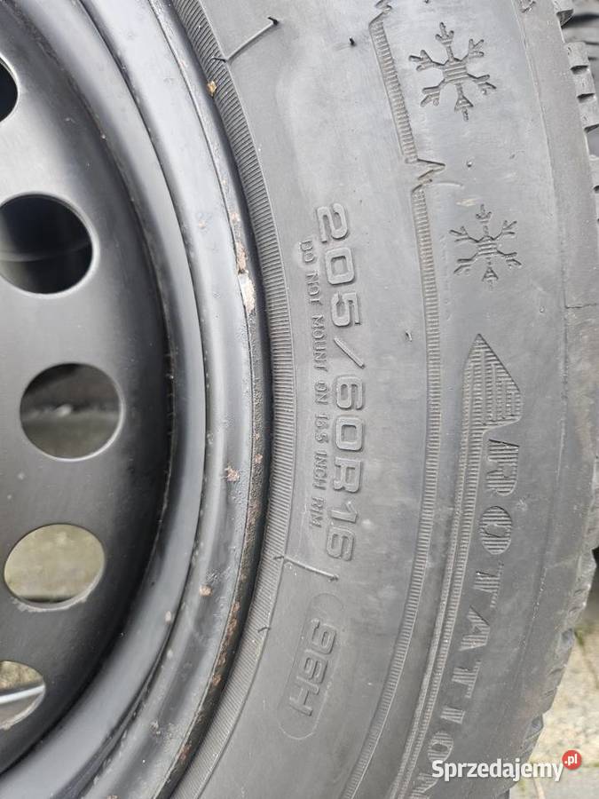 Koła Ford zima opony nowe 16 205 60 16 Dunlop Radom sprzedam