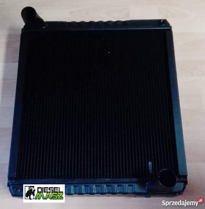 Chłodnica wody Fendt 411 714 716 718 815 817 818 Części zamienne