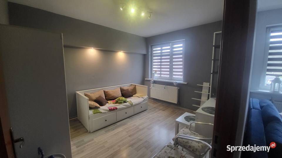 Mieszkanie w centrum 1 piętro 3 pokoje 565 m3 Trzcianka