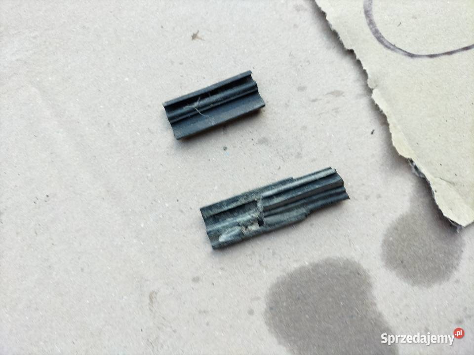 Audi 80 B4 80B4 ŁĄCZNIK USZCZELKI SZYBY TYLNEJ Kamień-Kolonia