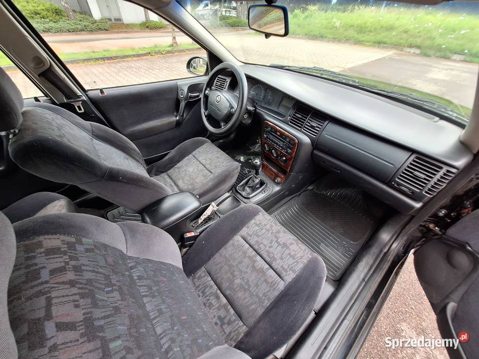 Opel vectra b 16 gaz lpg hak Zawiercie
