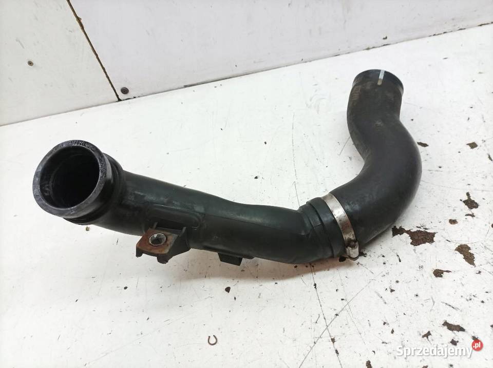 DOLOT POWIETRZA 173620R030 20 D4D Toyota Avensis