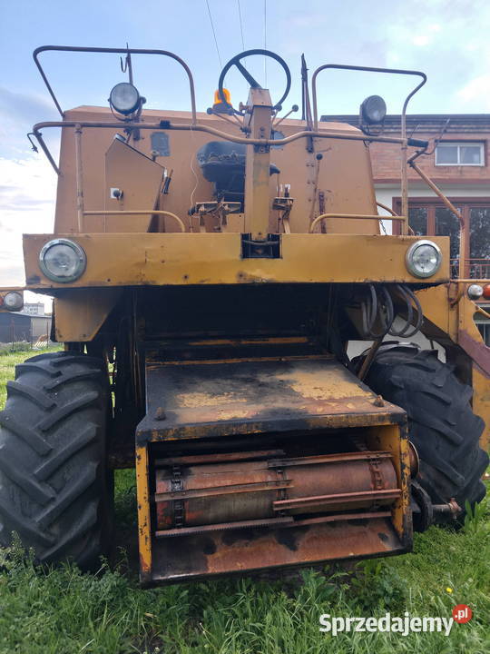 kombajn bizon Z056 Bizon Zbożowe Piątek