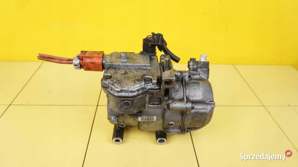 PRIUS III AURIS 18 HYBRID 13r 2XRFXE sprezarka świętokrzyskie Suków