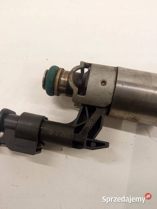 WTRYSKIWACZ 0261500354 04E906036Q 12 TSI Skoda świętokrzyskie