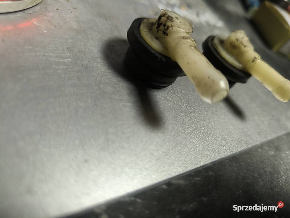Fiat 125p łącznik kątowy pompy hamulcowej Stalowa Wola