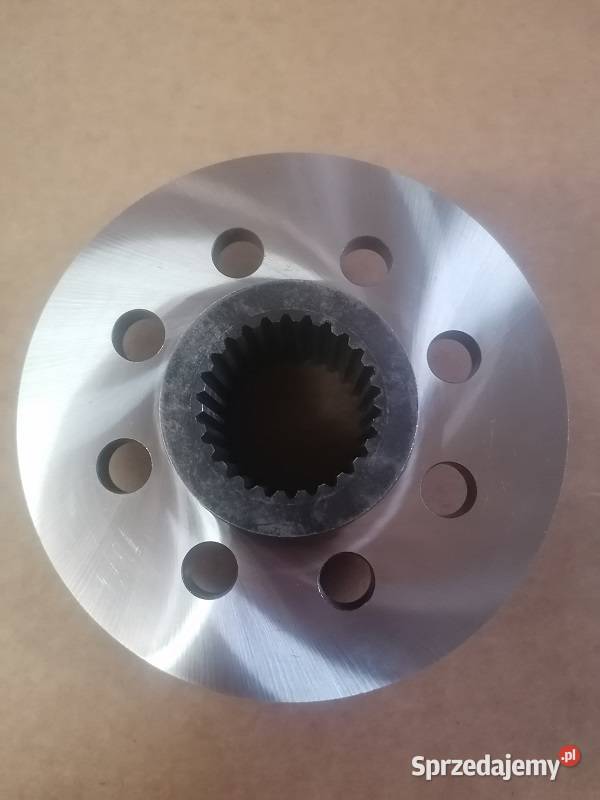 Piasta koła zamachowego Massey Ferguson Radom