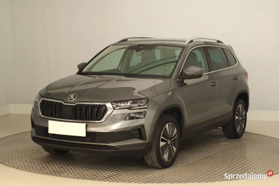 Skoda Karoq 15 TSI relingi dachowe