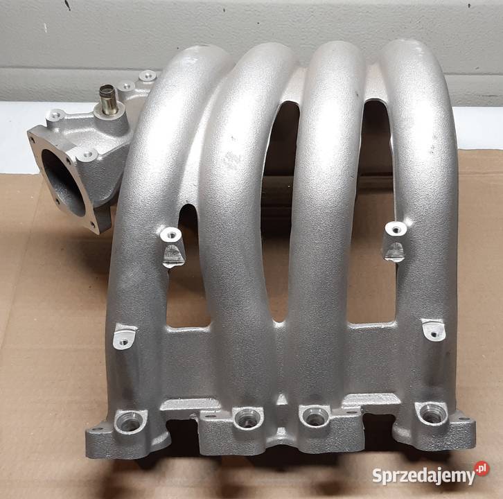 KOLEKTOR SSĄCY 16 8V VW PASSAT B5 AUDI A4 B5 Silniki i osprzęt Mielęcin