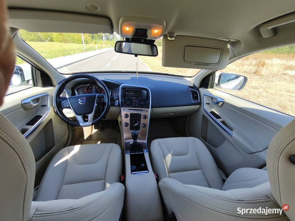 Volvo XC60 2013r 20D 163 5cyl WEBASTO BiXenon ogranicznik prędkości świętokrzyskie Tarłów
