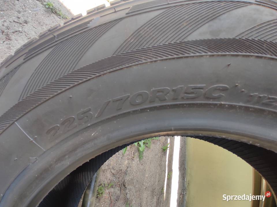 Opona Hankook Winter RW06 22570 R 15 nowa z Samochodowe świętokrzyskie Ostrowiec Świętokrzyski