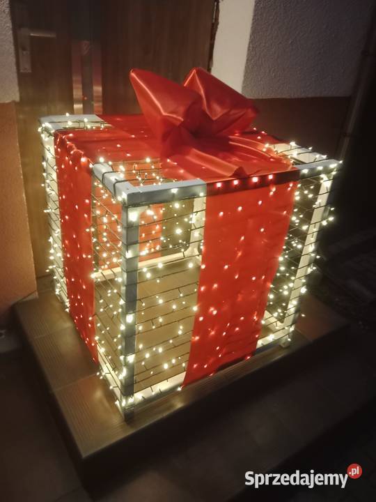 Dekoracja świąteczna 500 LED Czerwona Kokarda pomorskie Chojnice