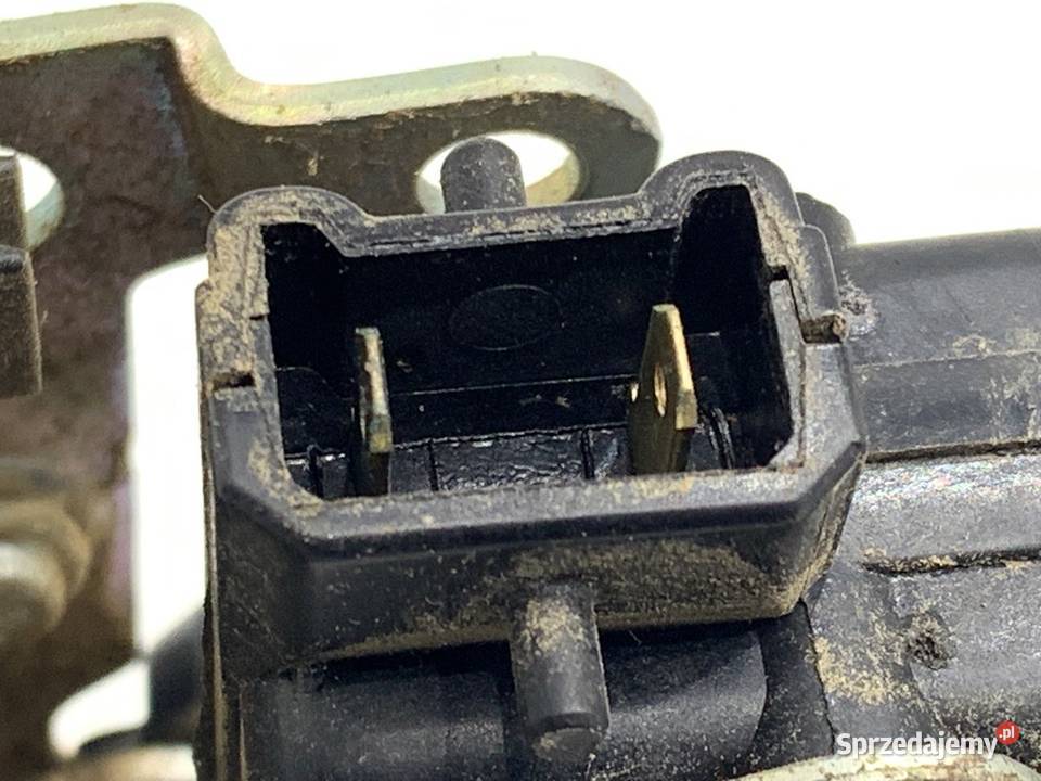 ZAMEK DRZWI LEWY TYŁ DACIA SANDERO Hatchback sprzedam