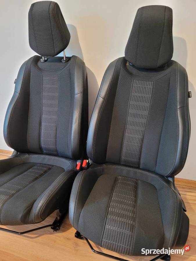 Sprzedam fotele przednie do Peugeota 308 T9 Sw osobowe lubelskie Puławy